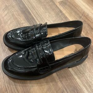Time and Tru women’s memory foam black loafer size 11